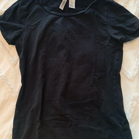 H&M full length tee - Picture 2 of 4
